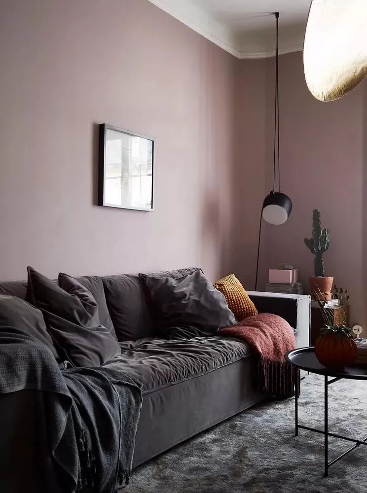 艺术涂料装修效果图：调整居室的色彩搭配 勾勒冬季美好生活